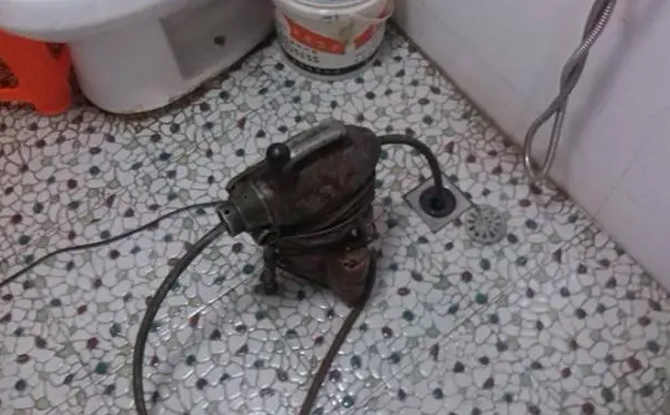 北京24小时卫生间下水管道疏通服务，快速解决下水问题